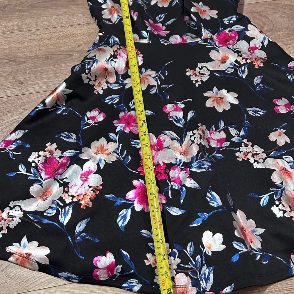 Floral Black Dress Ricki’s size M - Picture 7 of 10